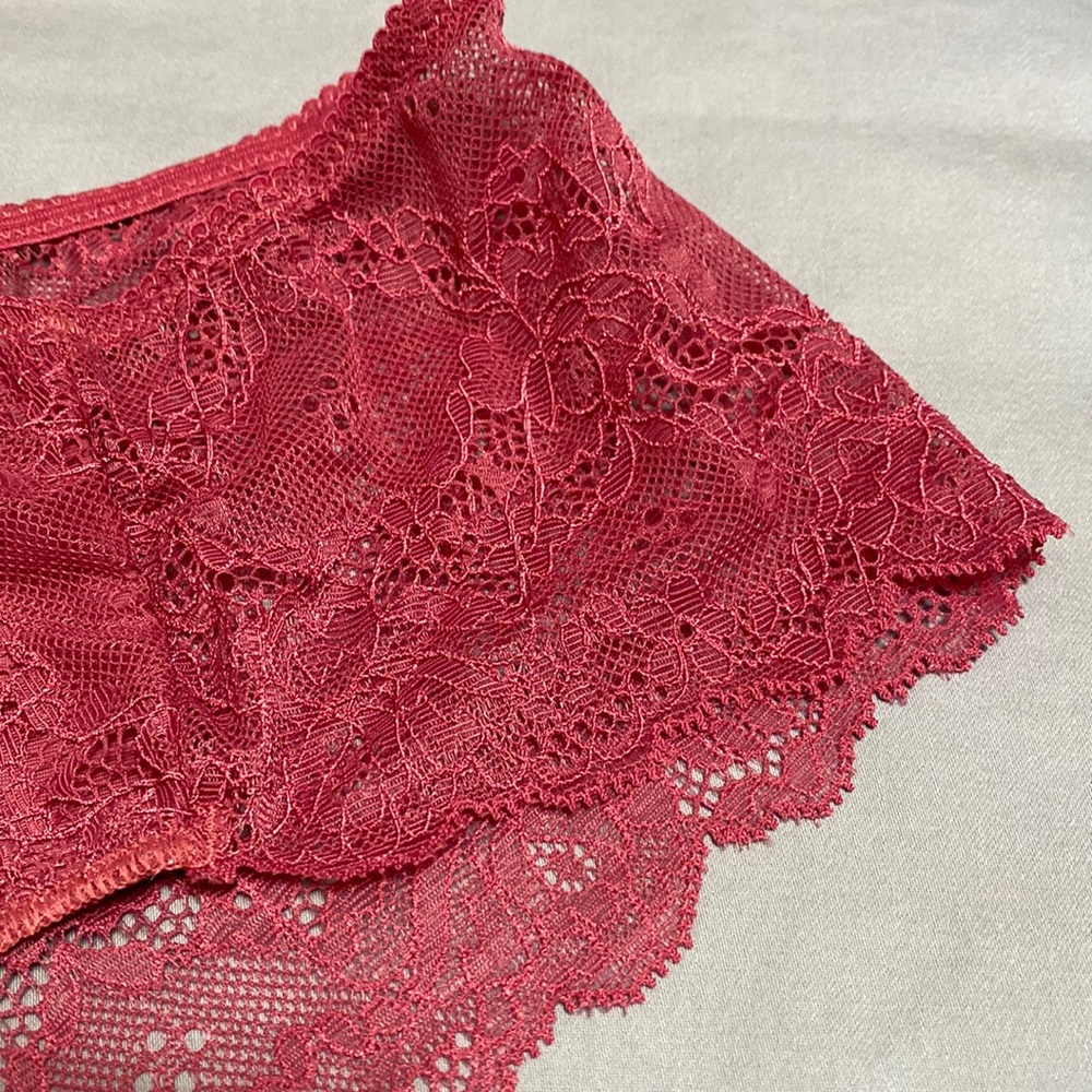 Panties - Picture 3 of 11